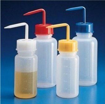 Piceta PE graduada 250ml