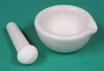 MORTERO DE PORCELANA 130MM, 350ML CON PISTILO.